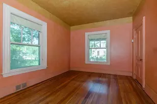 43 Main St, Mattapoisett, MA 02739 - Photo 11