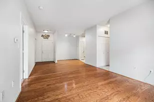 21 Hampshire Rd, Methuen, MA 01844 - Photo 5