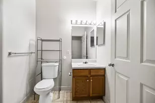 21 Hampshire Rd, Methuen, MA 01844 - Photo 19