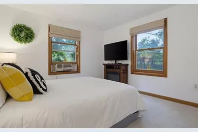 45 Cross St #21, Medford, MA 02155 - Photo 15