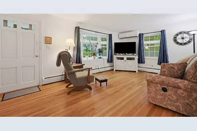 32 Saratoga Drive, Worcester, MA 01606 - Photo 5