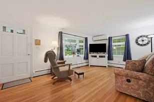 32 Saratoga Dr, Worcester, MA 01606 - Photo 5