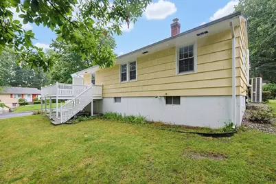 32 Saratoga Drive, Worcester, MA 01606 - Photo 29