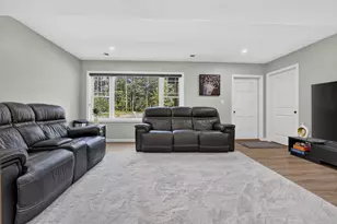 4 Jackson Rd, Chelmsford, MA 01863 - Photo 35