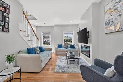 4 Jackson Rd #4, Chelmsford, MA 01863 - Photo 3