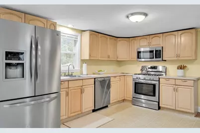 4 Oliver Street, Tewksbury, MA 01876 - Photo 7