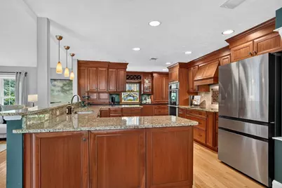 20 Chickadee Dr, Norfolk, MA 02056 - Photo 9