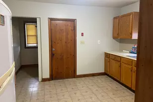 34-36 Cedrus Ave, Boston, MA 02131 - Photo 5