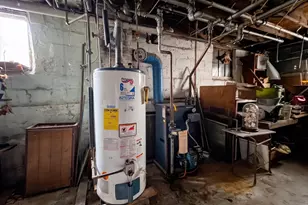 124 Clara St, New Bedford, MA 02744 - Photo 9