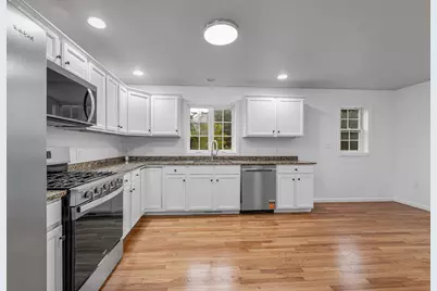 688 Gorham Street #688, Lowell, MA 01852 - Photo 5