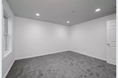 688 Gorham Street #688, Lowell, MA 01852 - Photo 19