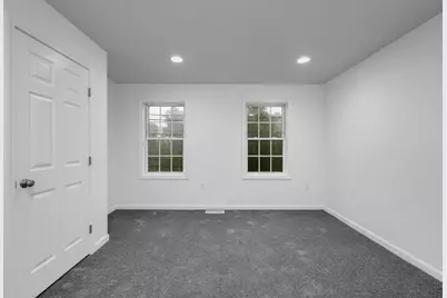 688 Gorham Street #688, Lowell, MA 01852 - Photo 17