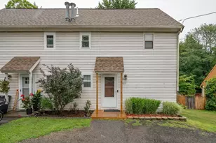 109 Pilgrim Rd, Haverhill, MA 01832 - Photo 3