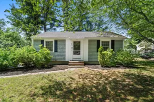 327 Plain St, Marshfield, MA 02050 - Photo 1