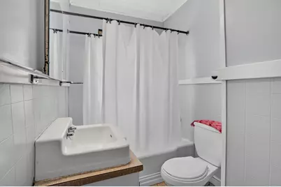 128 Mablin Ave, North Andover, MA 01845 - Photo 17