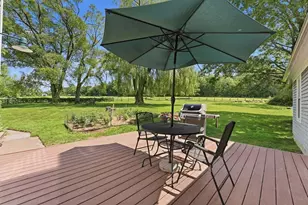 94 Rawson St, Uxbridge, MA 01569 - Photo 21