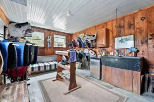 94 Rawson St, Uxbridge, MA 01569 - Photo 29