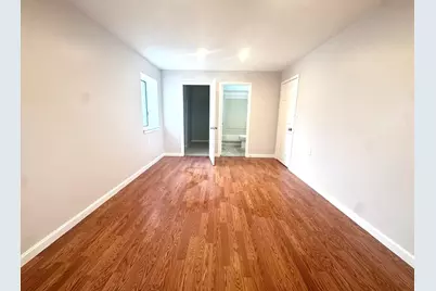4975 Washington St #109, Boston, MA 02132 - Photo 7