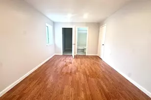 4975 Washington St, Boston, MA 02132 - Photo 7