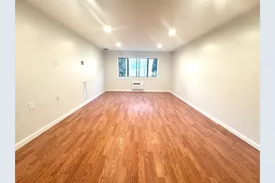 4975 Washington St #109, Boston, MA 02132 - Photo 5