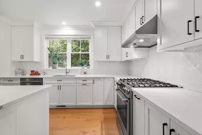 12 South Lincoln St, Natick, MA 01760 - Photo 5