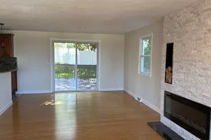 39 Westport Rd, Worcester, MA 01605 - Photo 9