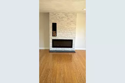 39 Westport Rd, Worcester, MA 01605 - Photo 11