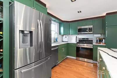 29 Clinton Ave, Saugus, MA 01906 - Photo 13