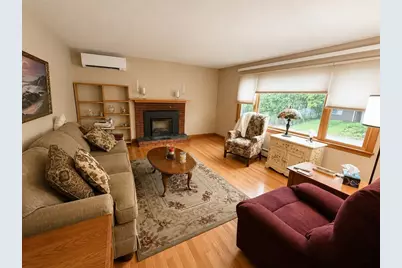 35 Dike Dr, Clinton, MA 01510 - Photo 7