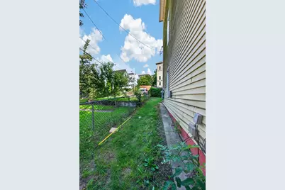 5 Diamond St, Worcester, MA 01610 - Photo 21