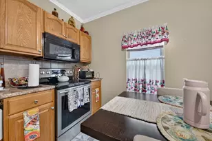 5 Diamond St, Worcester, MA 01610 - Photo 11