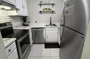 129 Quaker Hwy, Uxbridge, MA 01569 - Photo 3