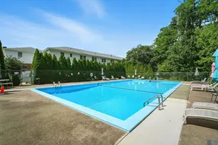 119 Colonial Cir, Chicopee, MA 01020 - Photo 27