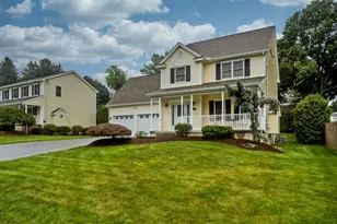 38 White Ave, East Longmeadow, MA 01028 - Photo 3
