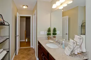 38 White Ave, East Longmeadow, MA 01028 - Photo 23