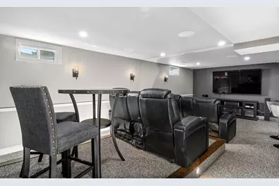 637 Gifford St #15B, Falmouth, MA 02540 - Photo 21