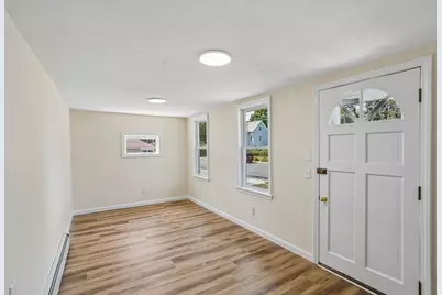 59 Hartford Ave E, Uxbridge, MA 01569 - Photo 11