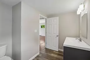 59 Hartford Ave E, Uxbridge, MA 01569 - Photo 5
