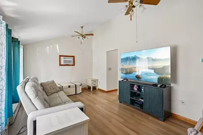 59 Hartford Ave E, Uxbridge, MA 01569 - Photo 23