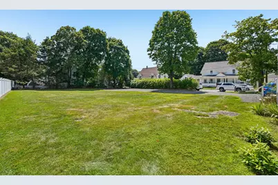59 Hartford Ave E, Uxbridge, MA 01569 - Photo 31