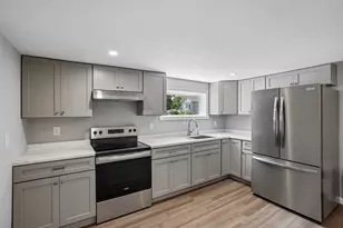 59 Hartford Ave E, Uxbridge, MA 01569 - Photo 7
