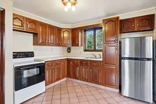 6 Devine Rd, Randolph, MA 02368 - Photo 9