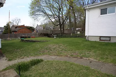134 Baldwin #2, Fall River, MA 02720 - Photo 31