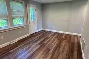 87 Willard St, Ayer, MA 01432 - Photo 5