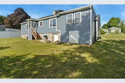 5 5th Ave, Dudley, MA 01571 - Photo 39