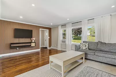 5 5th Ave, Dudley, MA 01571 - Photo 11