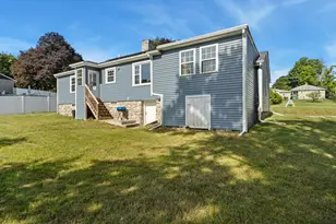 5 5th Ave, Dudley, MA 01571 - Photo 39