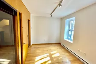 5 Thacher Ct, Boston, MA 02113 - Photo 11