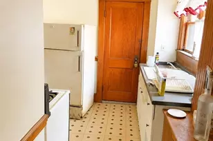 84 Orchard St, Medford, MA 02155 - Photo 17