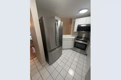 100 Fulton Street #2T, Boston, MA 02109 - Photo 3